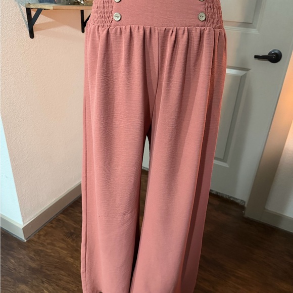 Pants - Stylish Pink Wide-Leg Pants